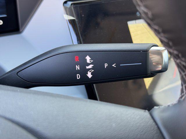 2027 Chevrolet Bolt LT FWD