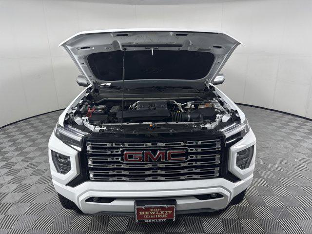 2024 GMC Canyon 4WD Denali