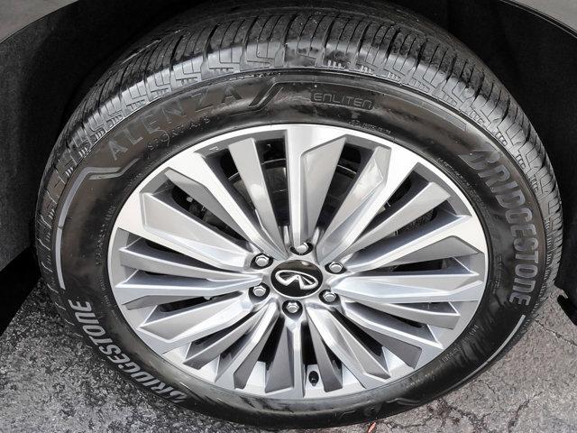 2025 INFINITI QX80 SENSORY AWD