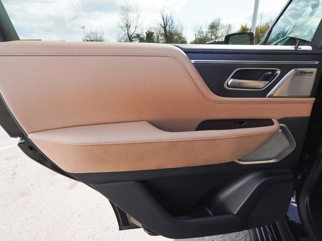 2025 INFINITI QX80 SENSORY AWD