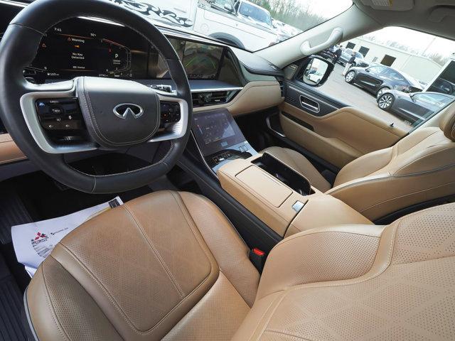 2025 INFINITI QX80 SENSORY AWD