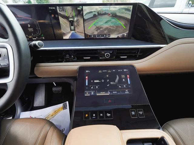 2025 INFINITI QX80 SENSORY AWD