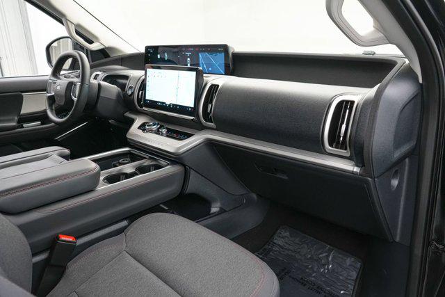 2025 Ford Expedition Active MAX