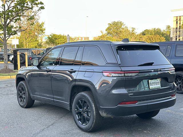 2026 Jeep Grand Cherokee Altitude 4x4
