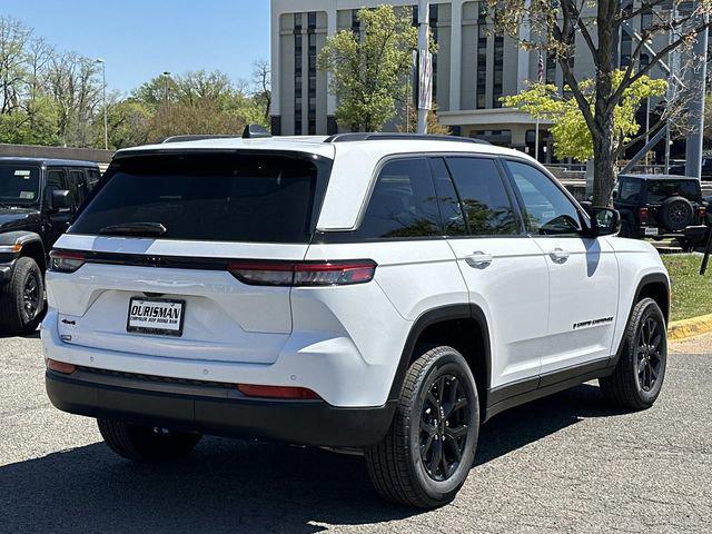 2026 Jeep Grand Cherokee Altitude 4x4