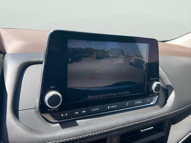 2023 Nissan Rogue SV FWD