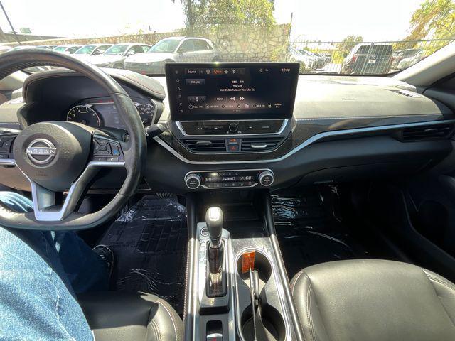 2023 Nissan Altima SR VC-Turbo FWD