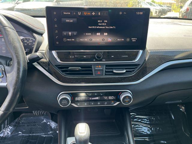 2023 Nissan Altima SR VC-Turbo FWD