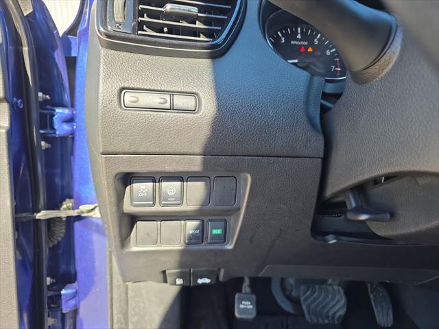 2022 Nissan Rogue Sport S FWD Xtronic CVT