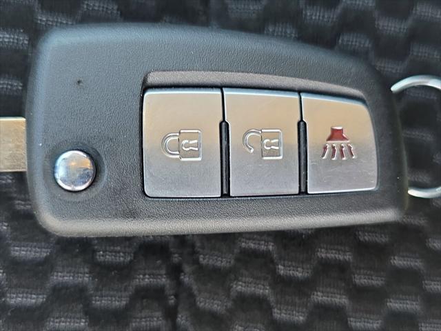 2022 Nissan Rogue Sport S FWD Xtronic CVT