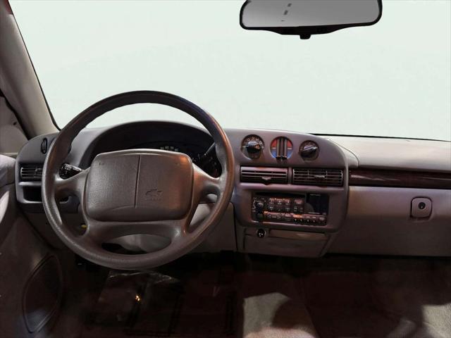 1999 Chevrolet Lumina LS