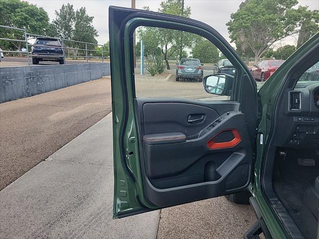 2026 Nissan Frontier Crew Cab PRO-4X 4x4