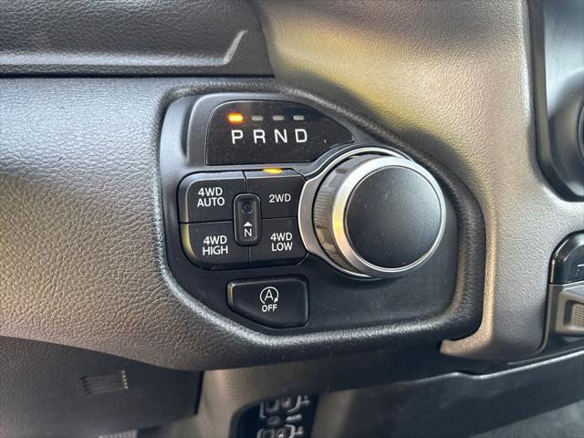 2019 Ram 1500 Big Horn/Lone Star Crew Cab 4x4 5'7" Box