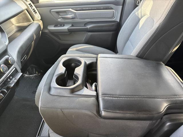 2019 Ram 1500 Big Horn/Lone Star Crew Cab 4x4 5'7" Box