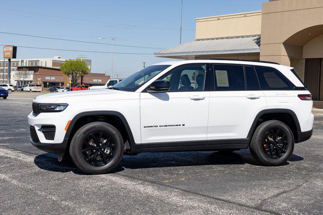 2025 Jeep Grand Cherokee Altitude X 4x4