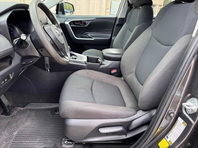 2023 Toyota RAV4 Hybrid LE
