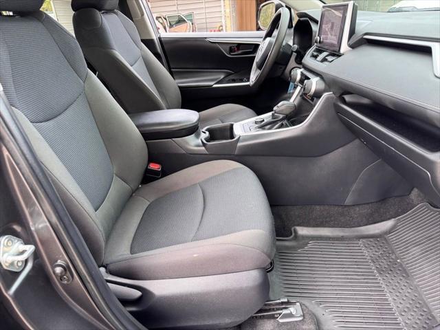 2023 Toyota RAV4 Hybrid LE