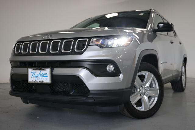 2022 Jeep Compass Latitude FWD