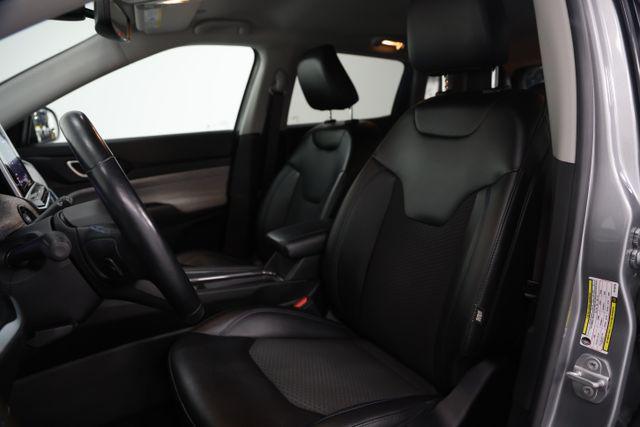 2022 Jeep Compass Latitude FWD