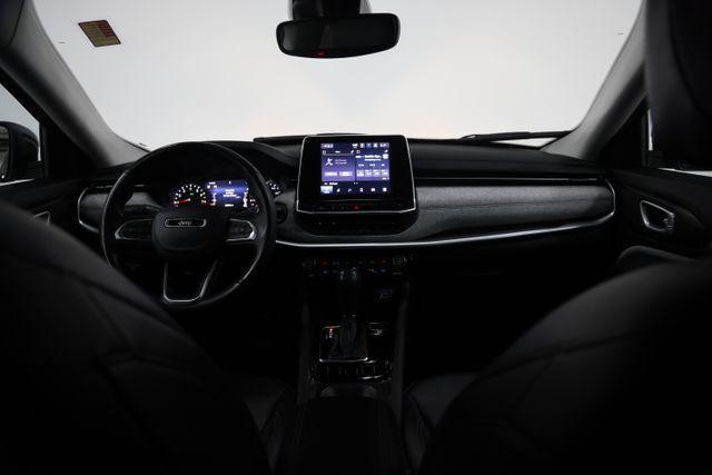 2022 Jeep Compass Latitude FWD