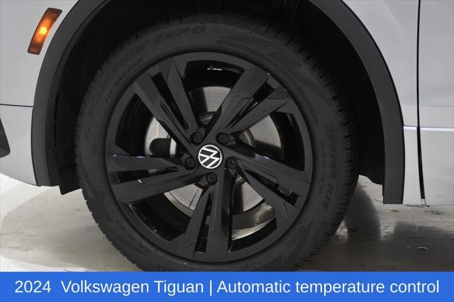2024 Volkswagen Tiguan 2.0T SE R-Line Black