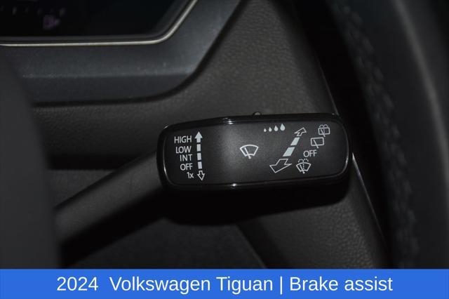 2024 Volkswagen Tiguan 2.0T SE R-Line Black