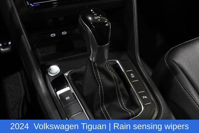 2024 Volkswagen Tiguan 2.0T SE R-Line Black