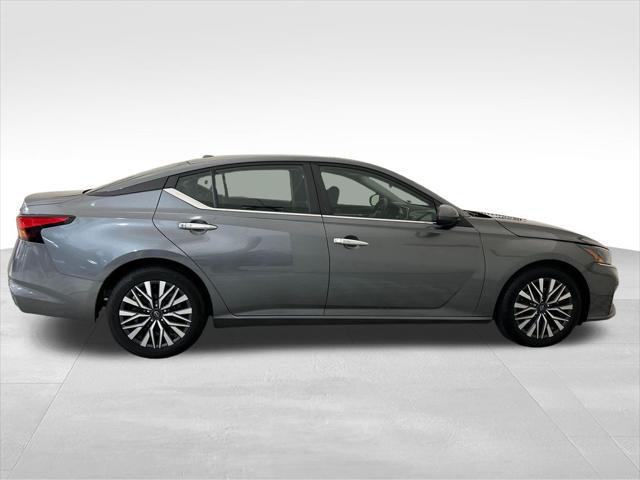 2023 Nissan Altima SV FWD