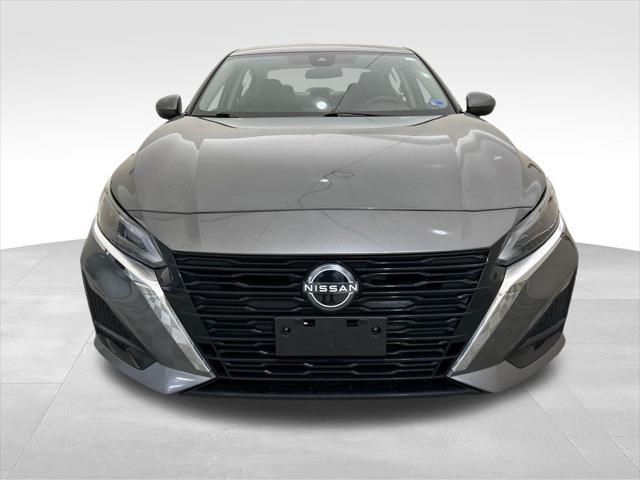 2023 Nissan Altima SV FWD