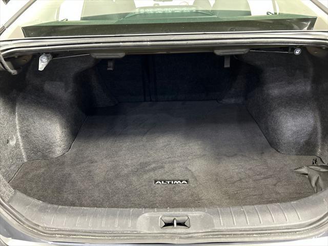 2023 Nissan Altima SV FWD