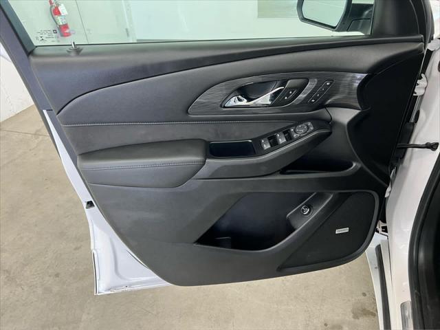 2023 Chevrolet Traverse AWD High Country
