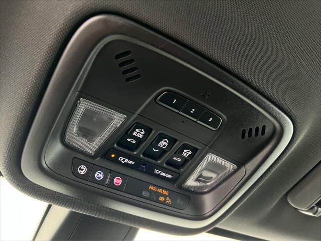 2023 Chevrolet Traverse AWD High Country