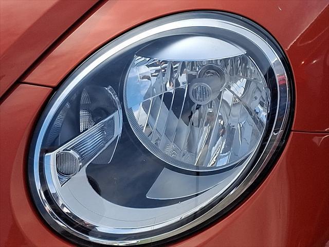 2017 Volkswagen Beetle 1.8T SE