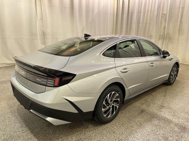2026 Hyundai Sonata Hybrid Blue