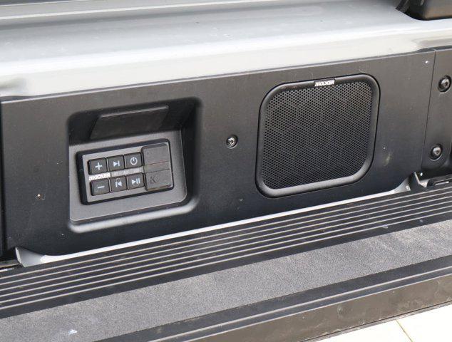 2025 GMC Sierra 2500HD 4WD Crew Cab Standard Bed AT4X