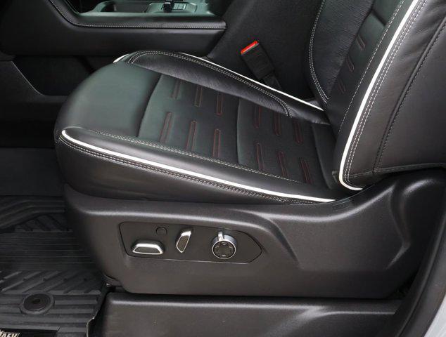 2025 GMC Sierra 2500HD 4WD Crew Cab Standard Bed AT4X