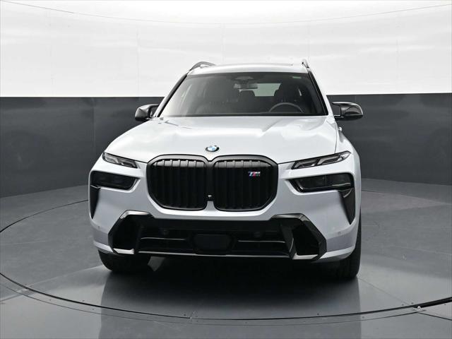 2026 BMW X7 M60i