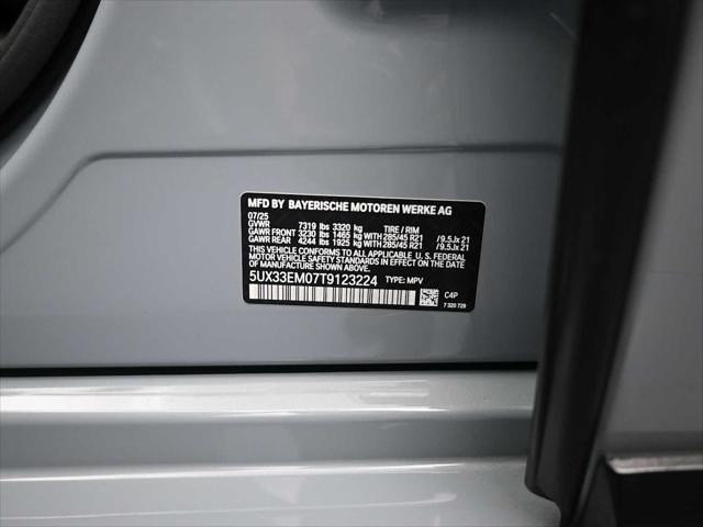 2026 BMW X7 M60i