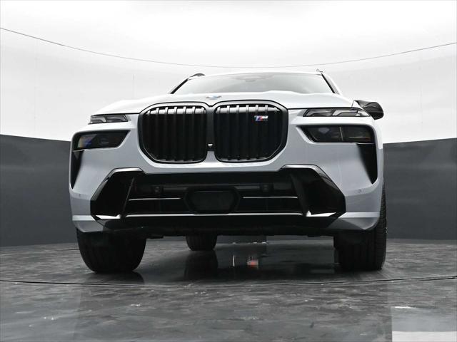 2026 BMW X7 M60i