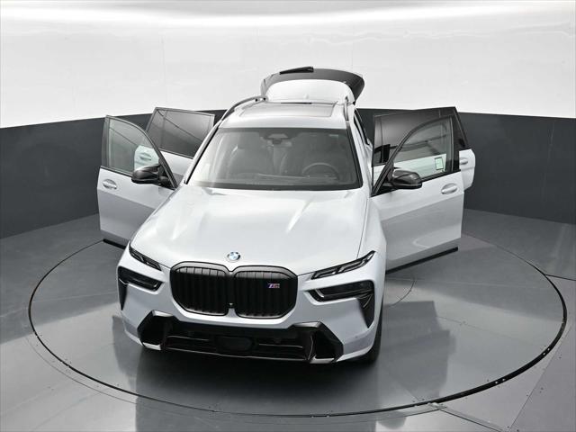 2026 BMW X7 M60i