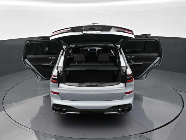 2026 BMW X7 M60i