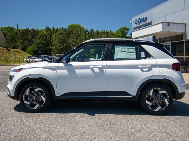 2026 Hyundai Venue SEL w/Two-Tone Roof