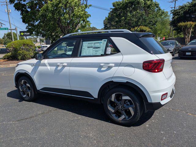 2026 Hyundai Venue SEL w/Two-Tone Roof
