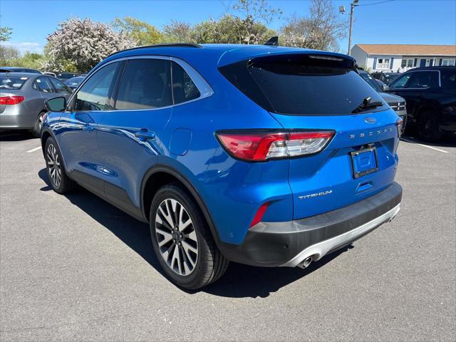 2020 Ford Escape Titanium Hybrid