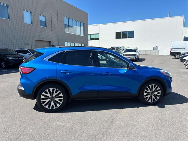 2020 Ford Escape Titanium Hybrid