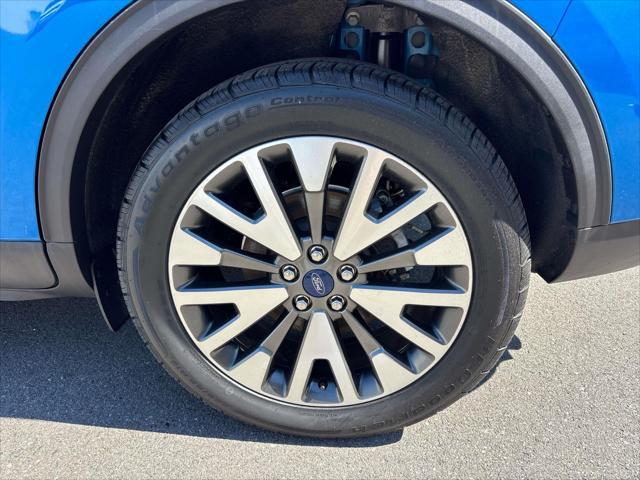 2020 Ford Escape Titanium Hybrid