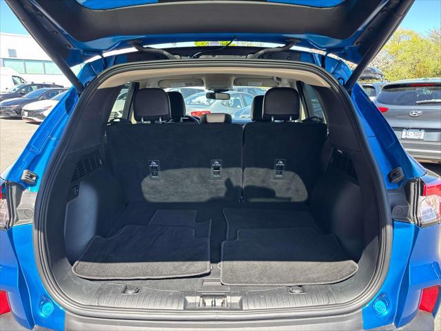 2020 Ford Escape Titanium Hybrid