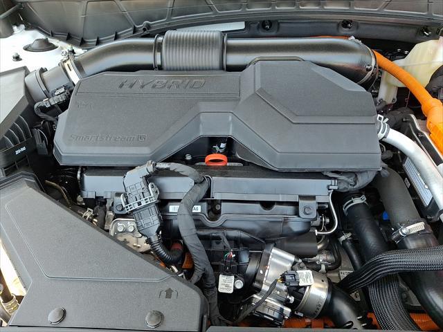 2026 Hyundai Tucson Hybrid Blue SE