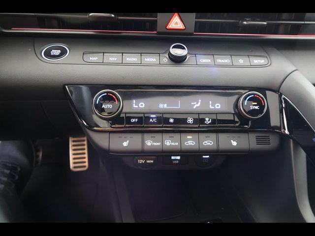 2026 Hyundai Elantra Base