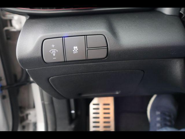 2026 Hyundai Elantra Base
